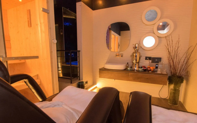 Roma Luxus Hotel