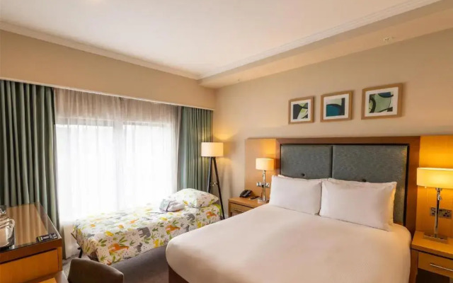 DoubleTree by Hilton London Victoria