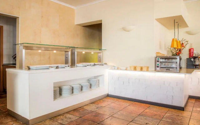 Hotel Clube Porto Mos