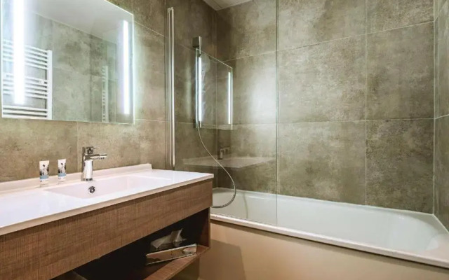 Big Sky Hotel & Spa