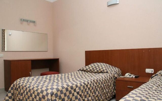 Andamati Hotel