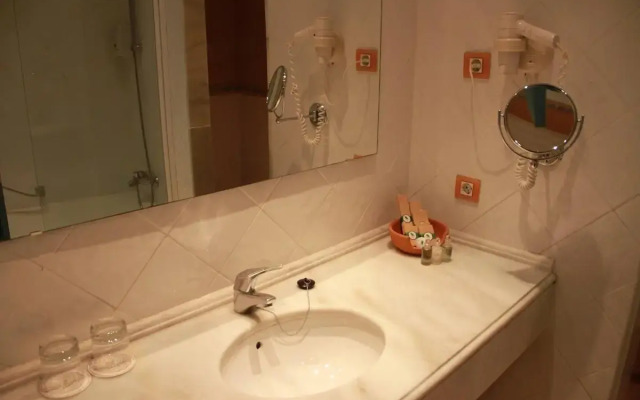 Отель Alicante Golf