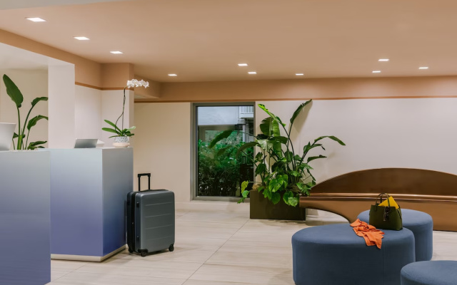 Hillsboro Beach Resort by Kasa