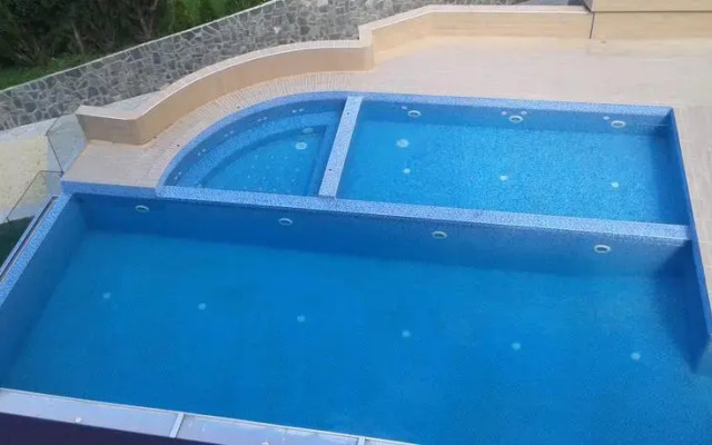Hotel Milmari Resort