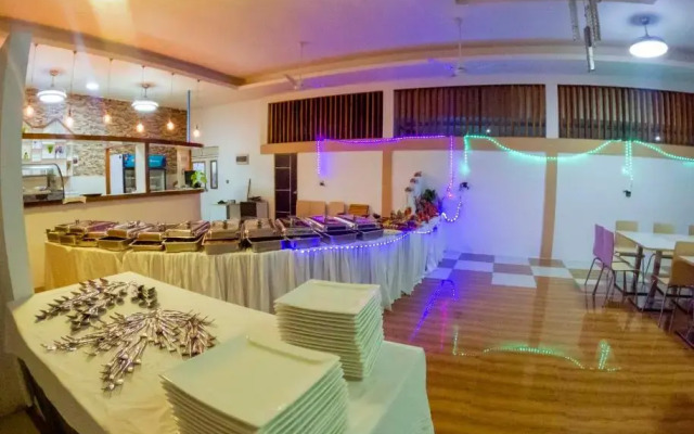 K Inn Kaashidhoo