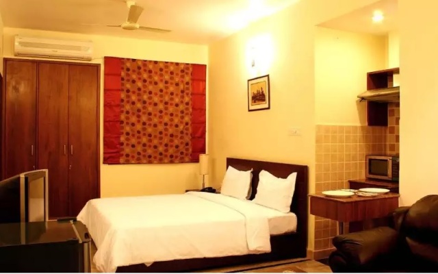 16 Squares Luxury Suites & Boutique Hotel