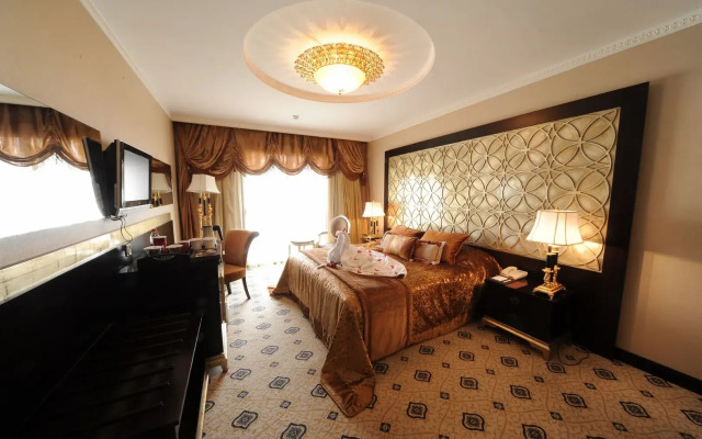 Savoy Hotel