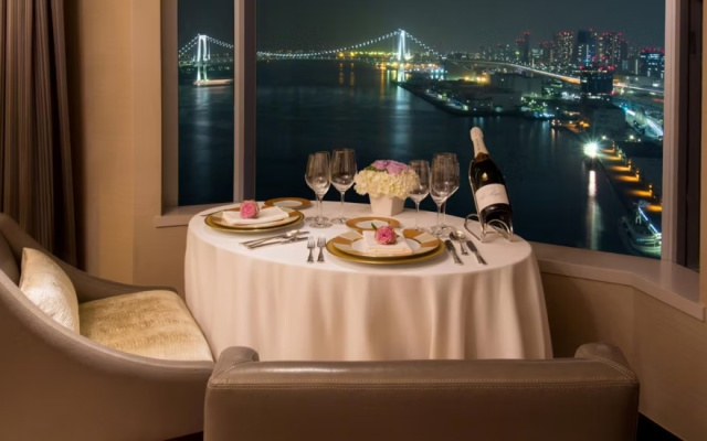 1 Bedroom Club Lounge Access Double Suite with bay view (풀 더블 침대) 사진 3