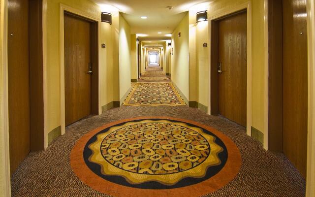 Comfort Inn & Suites