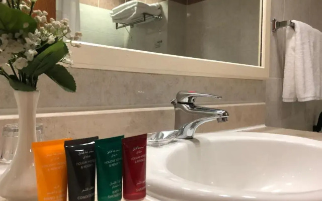 Hotel Al Madinah Holiday