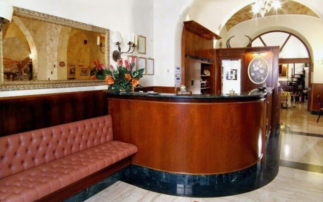 Hotel Assisi