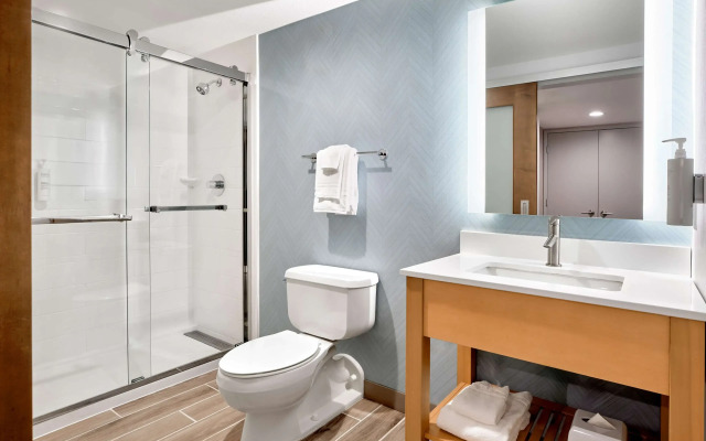 Hilton Garden Inn LAX Los Angeles Airport Hotel