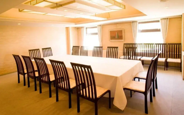 Tokyo Grand Hotel