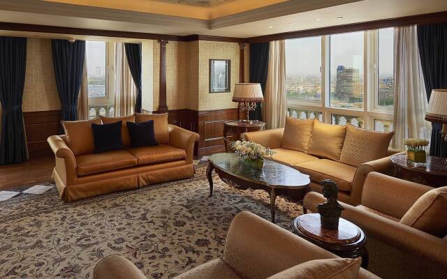 Отель Four Seasons Cairo at First Residence