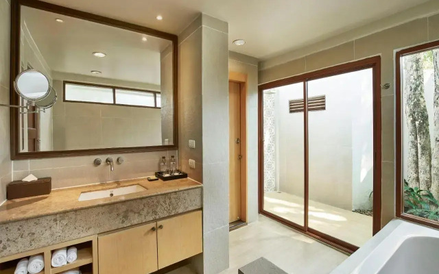 Sea Sand Sun Resort and Villas