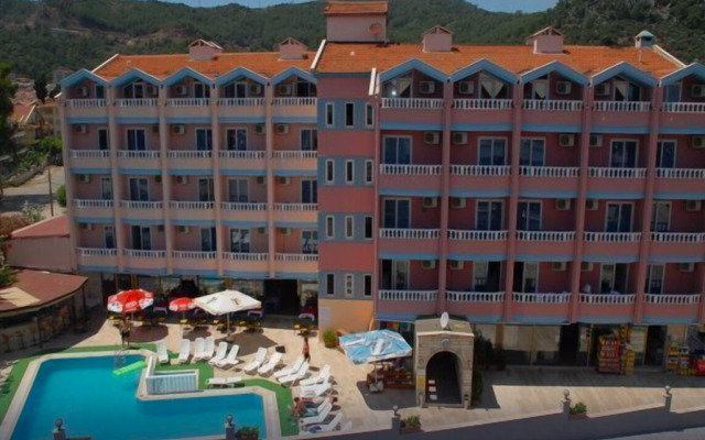 Lidya Hotel