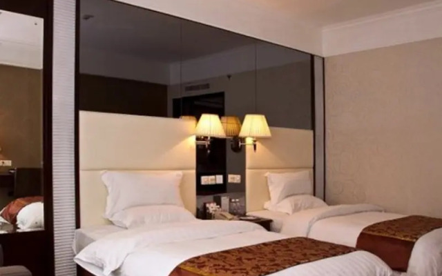 Atour Hotel (Fuzhou Wusi Road Shudou Subway Station)