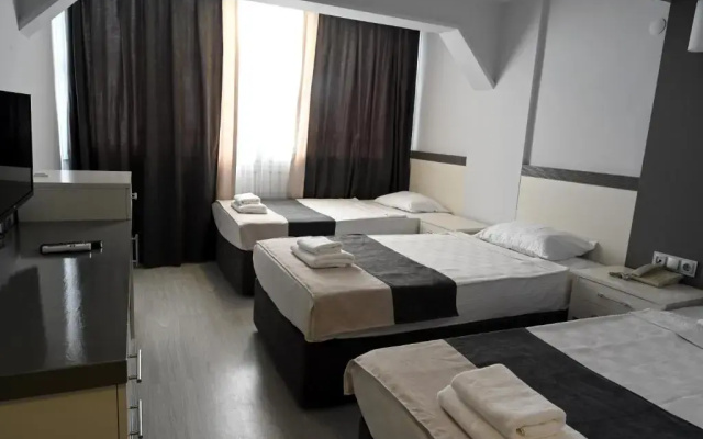 Hotel Roxx Royal