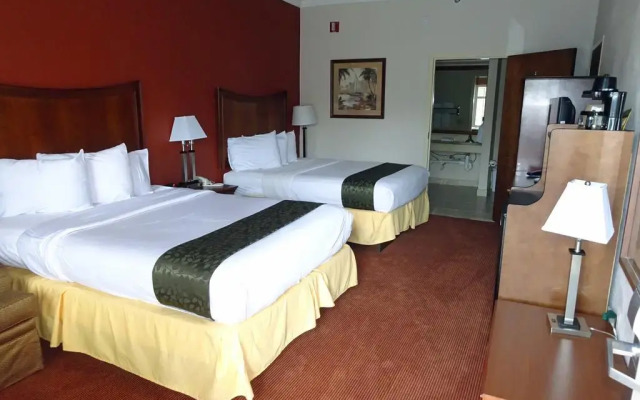 Home Town Inn & Suites Crestview