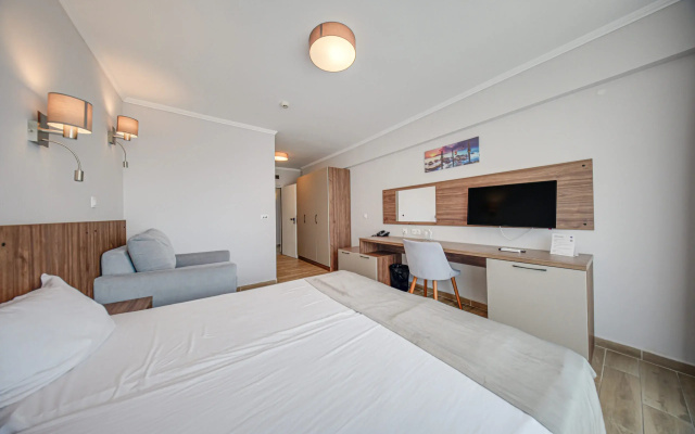 Hotel Cinema