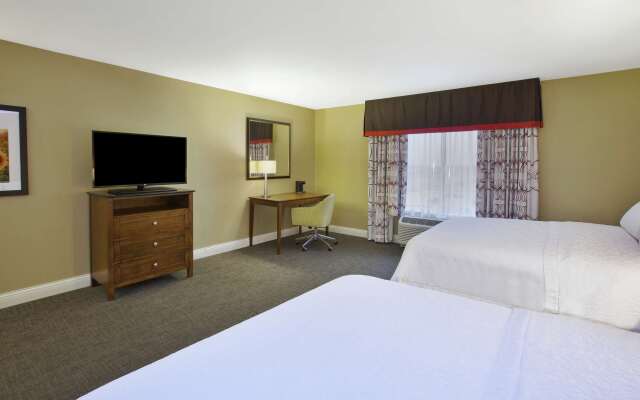 Hampton Inn & Suites Wichita Northeast