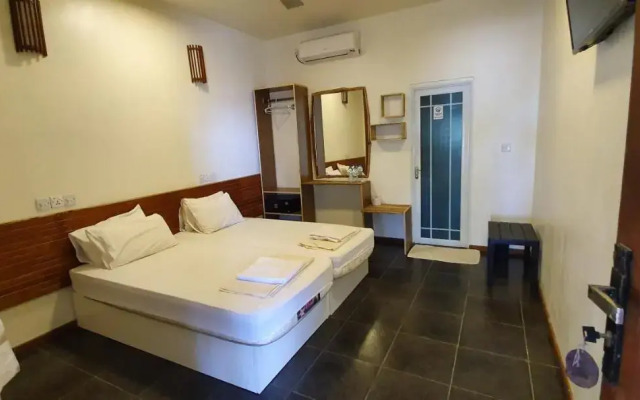 Surf Deck Guest House