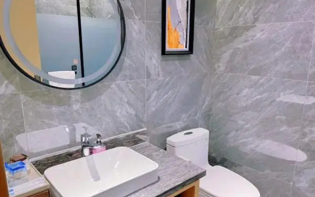 Urumqi Yinggang Hotel