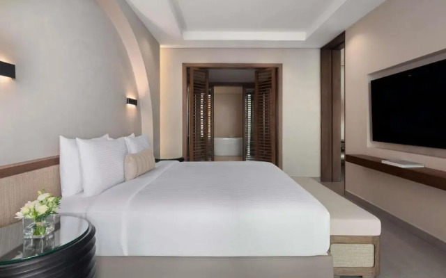 Rixos The Palm Hotel & Suites