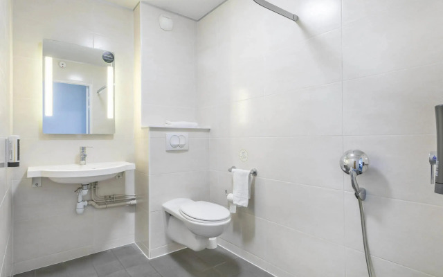 B&B HOTEL Marseille Les ports