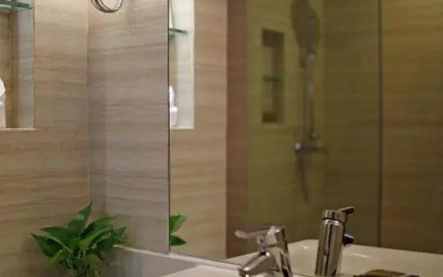 Sanya Serenity Coast Marina Hotel