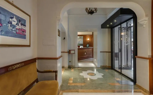 Borromeo Hotel