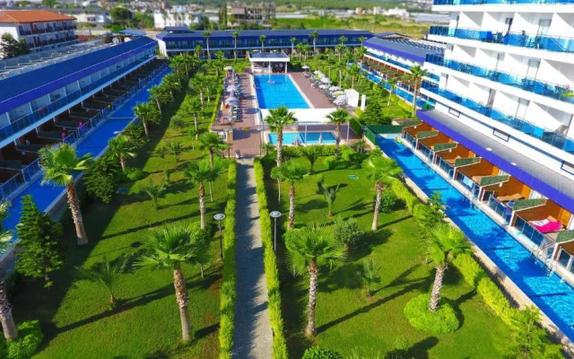 Eftalia Marin Resort Hotel