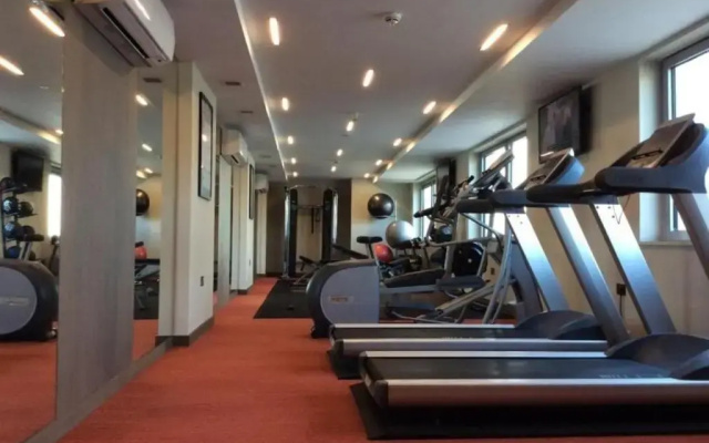 Clayton Hotel Chiswick