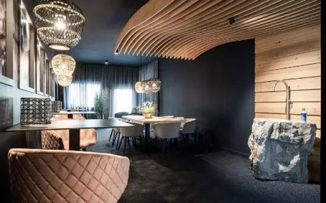 Alpstay – Smart Hotel Saslong