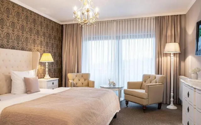 Victor's Seehotel Weingärtner