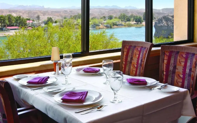 Harrah's Laughlin Beach Resort & Casino