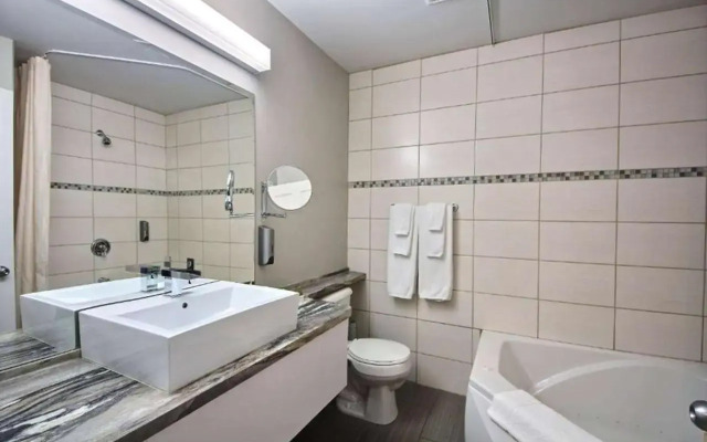 Travelodge by Wyndham Roberval