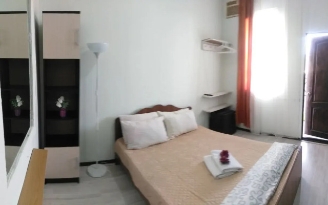 Ekvator Guest House