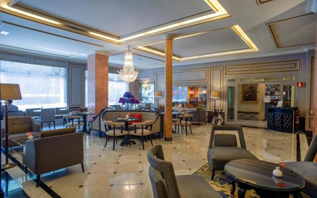El Avenida Palace Hotel
