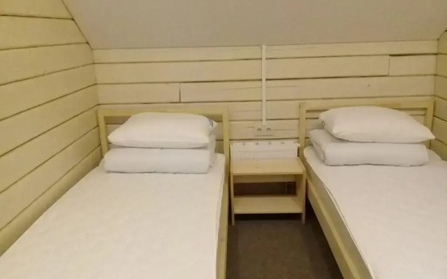 Vitrazhi Hotel