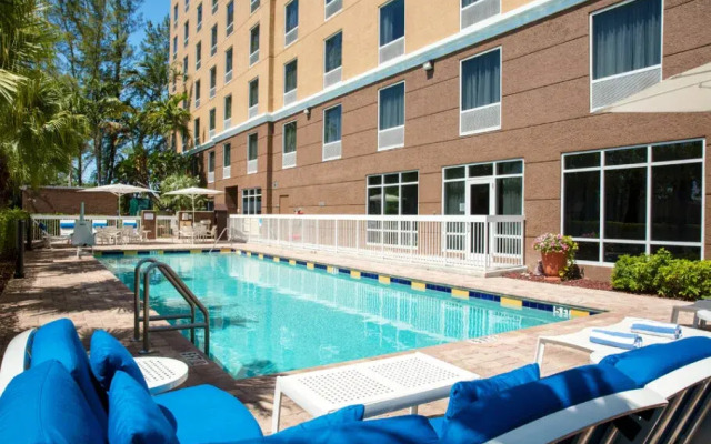 Hampton Inn by Hilton Hallandale Beach Aventura
