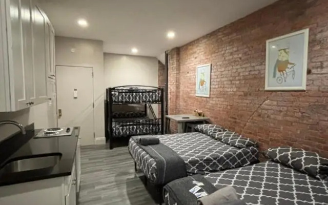 31 Street Broadway Hotel