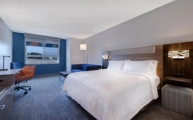 Holiday Inn Express & Suites Chino Hills by IHG