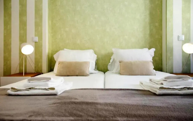Suites Cozy Avenida