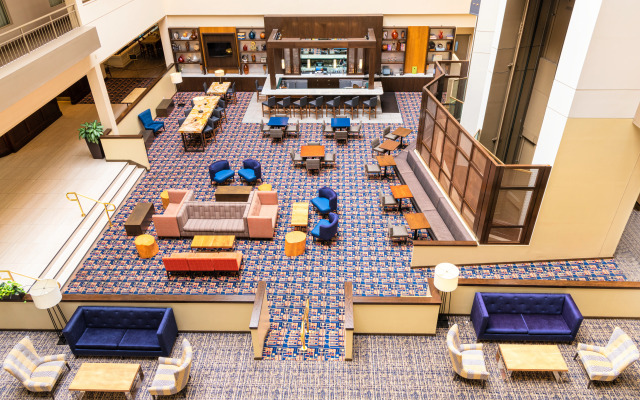 DoubleTree Suites by Hilton Hotel Philadelphia West