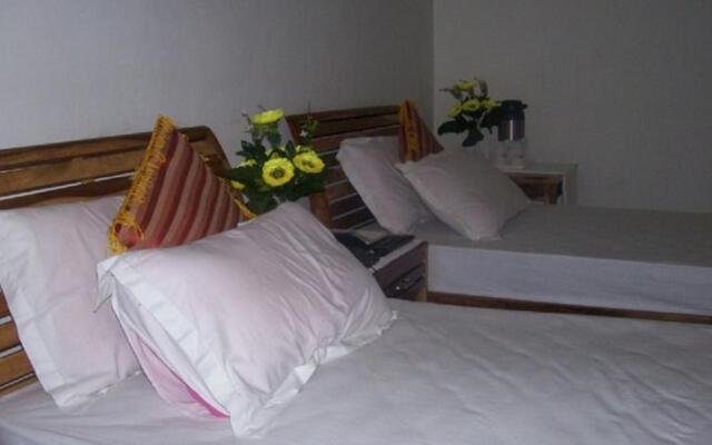 Hotel Laavish