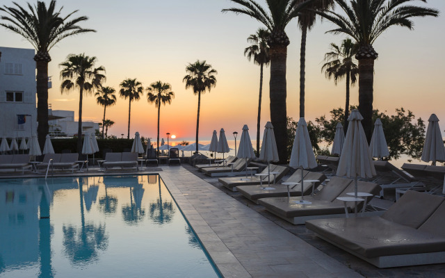 Marins Suites