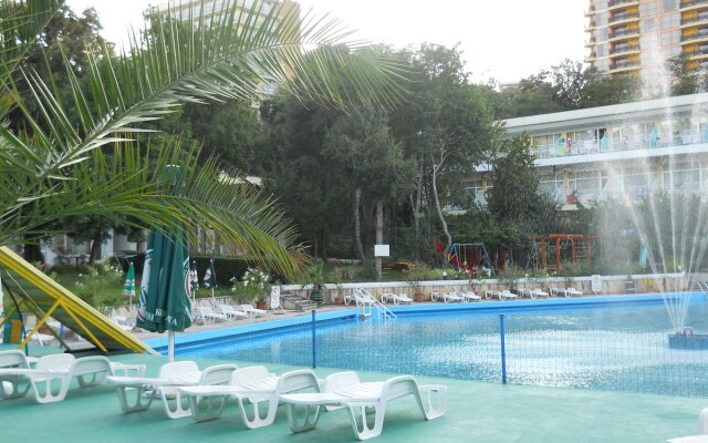 Riva Hotel