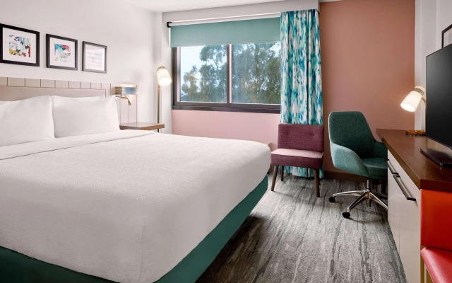 Hilton Garden Inn LAX Los Angeles Airport Hotel
