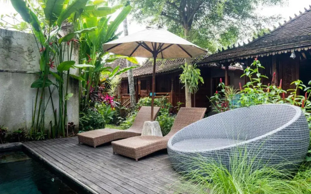 Kakul Villas & Suites
